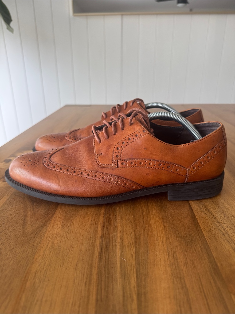 Men Cole Haan Wingtip derby sz 9.5 brown